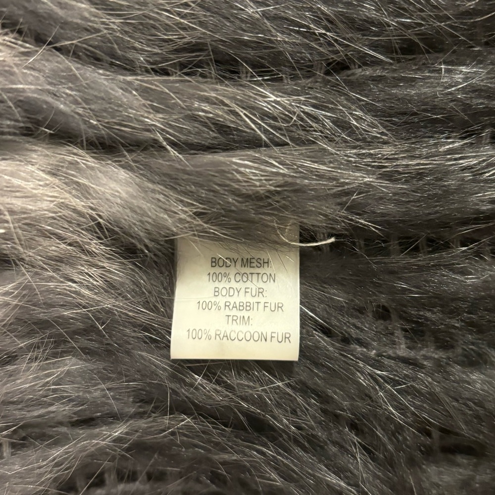 Metric Knits fur vest - Picture 4 of 4